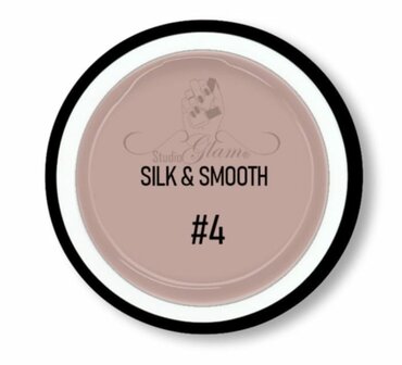 Studio Glam Silk &amp; Smooth #04 - 50ml