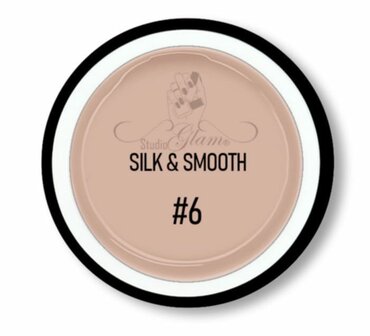 Studio Glam Silk &amp; Smooth #06 - 50ml