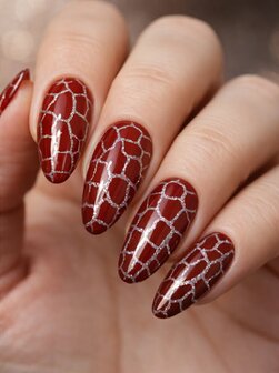 Studio Glam Crackle base polish Silver