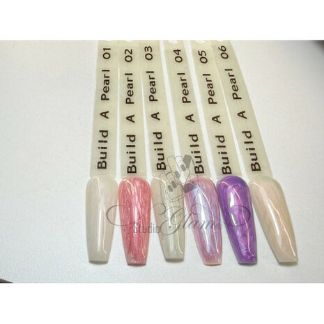 Studio Glam BUILD-A-PEARL buildergel 03