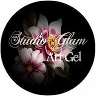 Studio-Glam-Art-gels